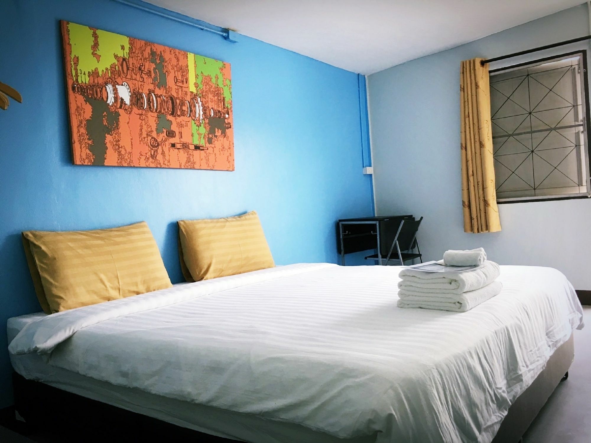 Tommy Huts Hotel Чиангмай Екстериор снимка